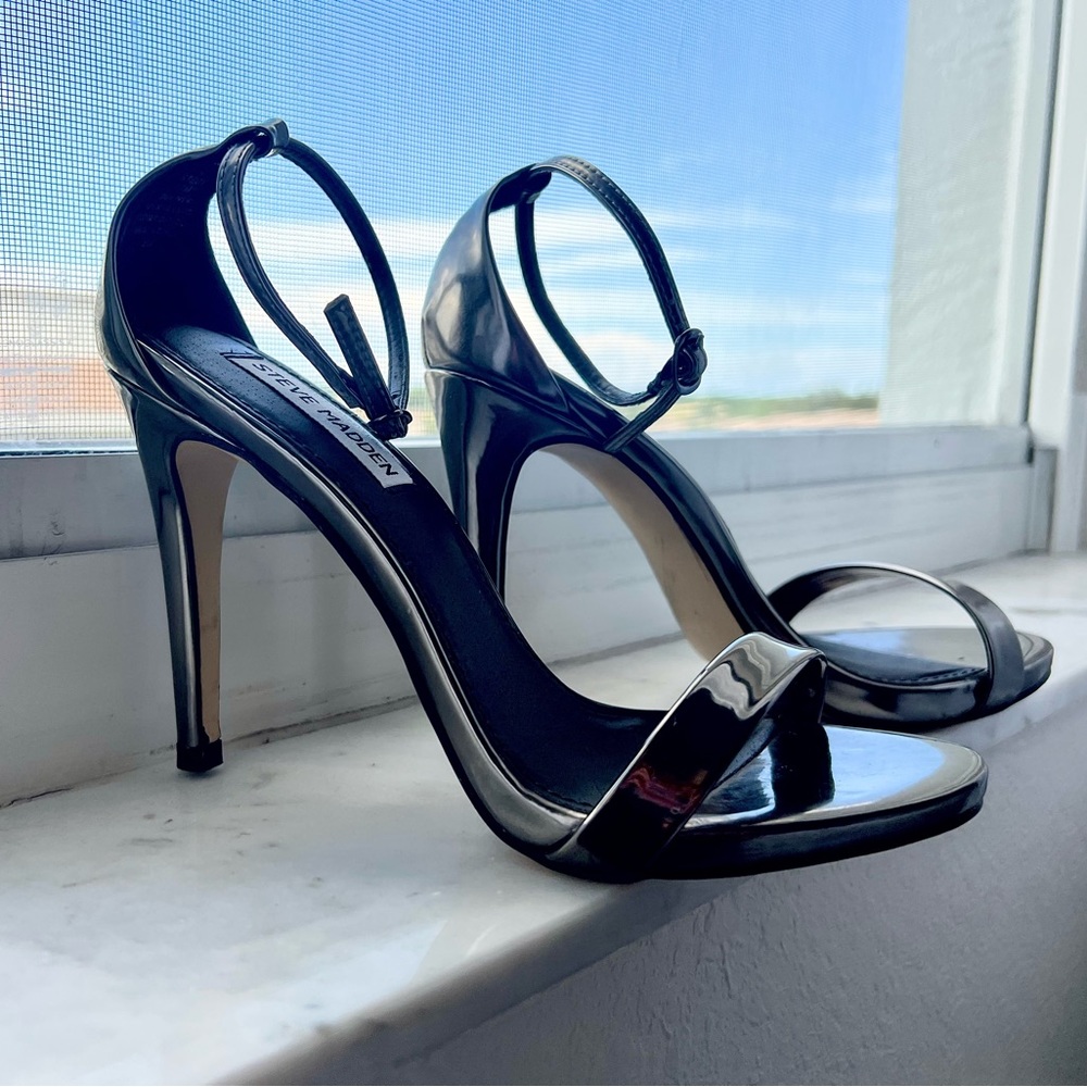 Steve Madden metallic stecy strappy sandals